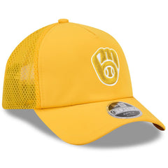 Milwaukee Brewers New Era 2026 Batting Practice Apex 9FORTY Adjustable Trucker Hat - MLB