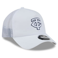 Minnesota Twins New Era 2026 Batting Practice Apex 9FORTY Adjustable Trucker Hat - MLB