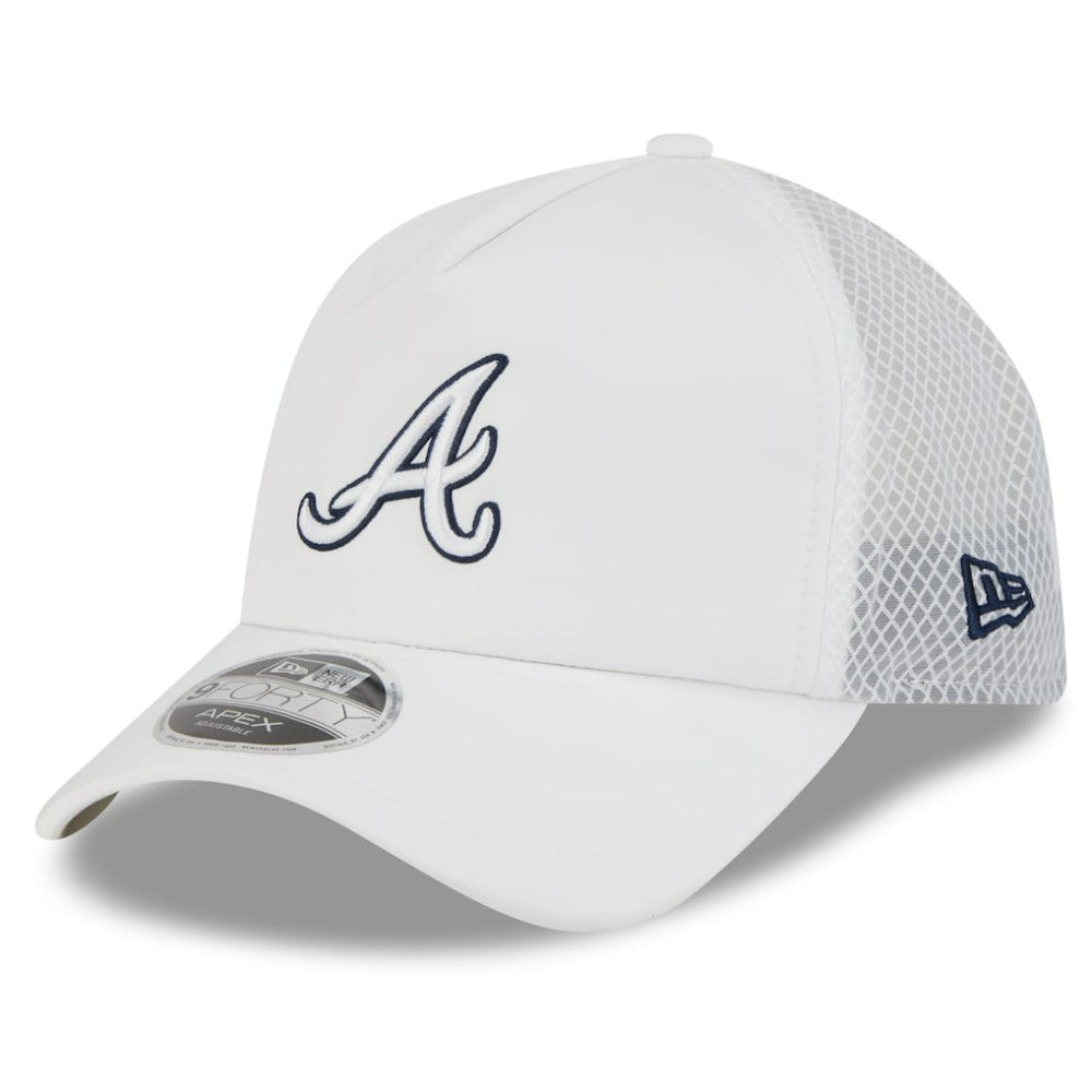 Atlanta Braves New Era 2026 Batting Practice Apex 9FORTY Adjustable Trucker Hat - MLB