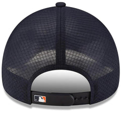 Detroit Tigers New Era 2026 Batting Practice Apex 9FORTY Adjustable Trucker Hat - MLB