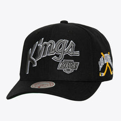 Los Angeles Kings Mitchell & Ness x Just Don Wave Script Pro Strapback Hat - Black - NHL