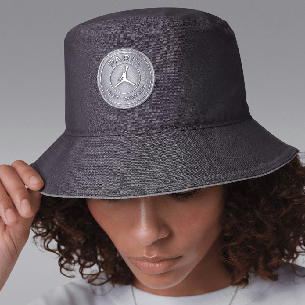 Paris Saint-Germain Jordan Brand Unisex Apex Bucket Hat Dark Grey | Jordan Online