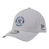 New York Yankees New Era Patch 39THIRTY A-Frame M-Crown Perforated Flex Hat - MLB