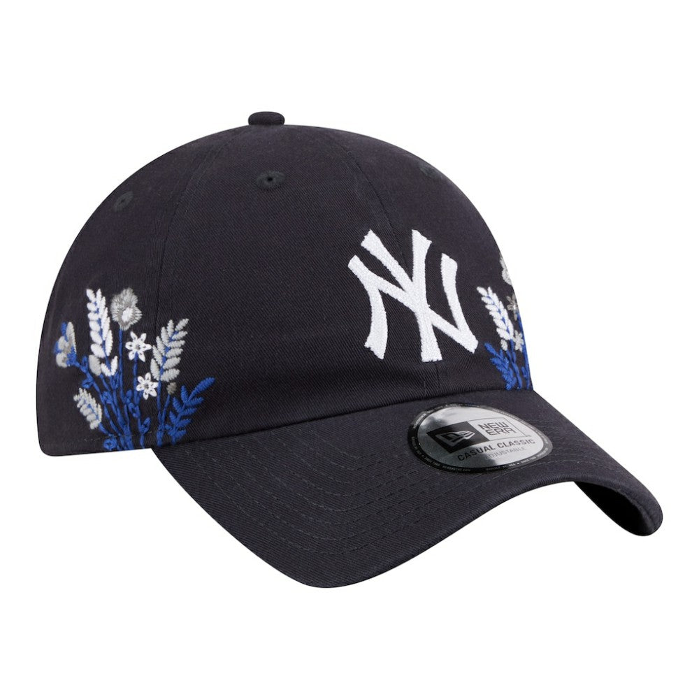 New York Yankees New Era Women's Wildflower Casual Classic Adjustable Hat - MLB