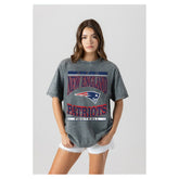 New England Patriots Gameday Couture Women's Oversized Classic Grind Washed T-Shirt Gray | NFL