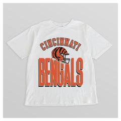 Cincinnati Bengals Gameday Couture Women's Oversized Classic Fierce Focus T-Shirt White | NFL