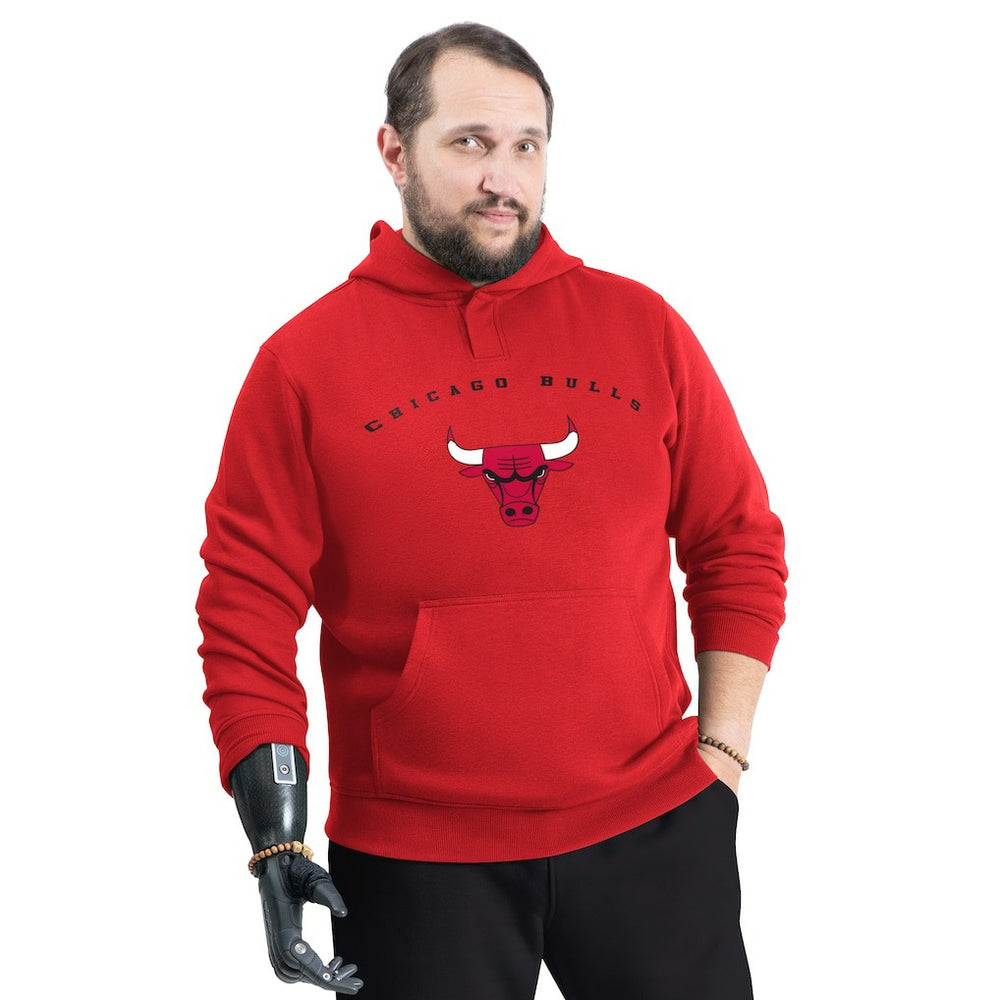 Chicago Bulls G-III Sports by Carl Banks Adaptive Team Arc Fleece Hoodie Red - NBA