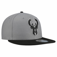 Milwaukee Bucks Core Logo Storm Gray Two-Tone 9FIFTY Snapback Hat Gray - NBA