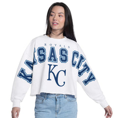 Kansas City Royals G-III 4Her by Carl Banks Women's Bleachers Cropped Pullover Sweatshirt - MLB