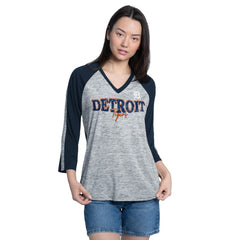 Detroit Tigers G-III 4Her by Carl Banks Women's Speed Training 3/4-Sleeve Rhinestone V-Neck T-Shirt - MLB