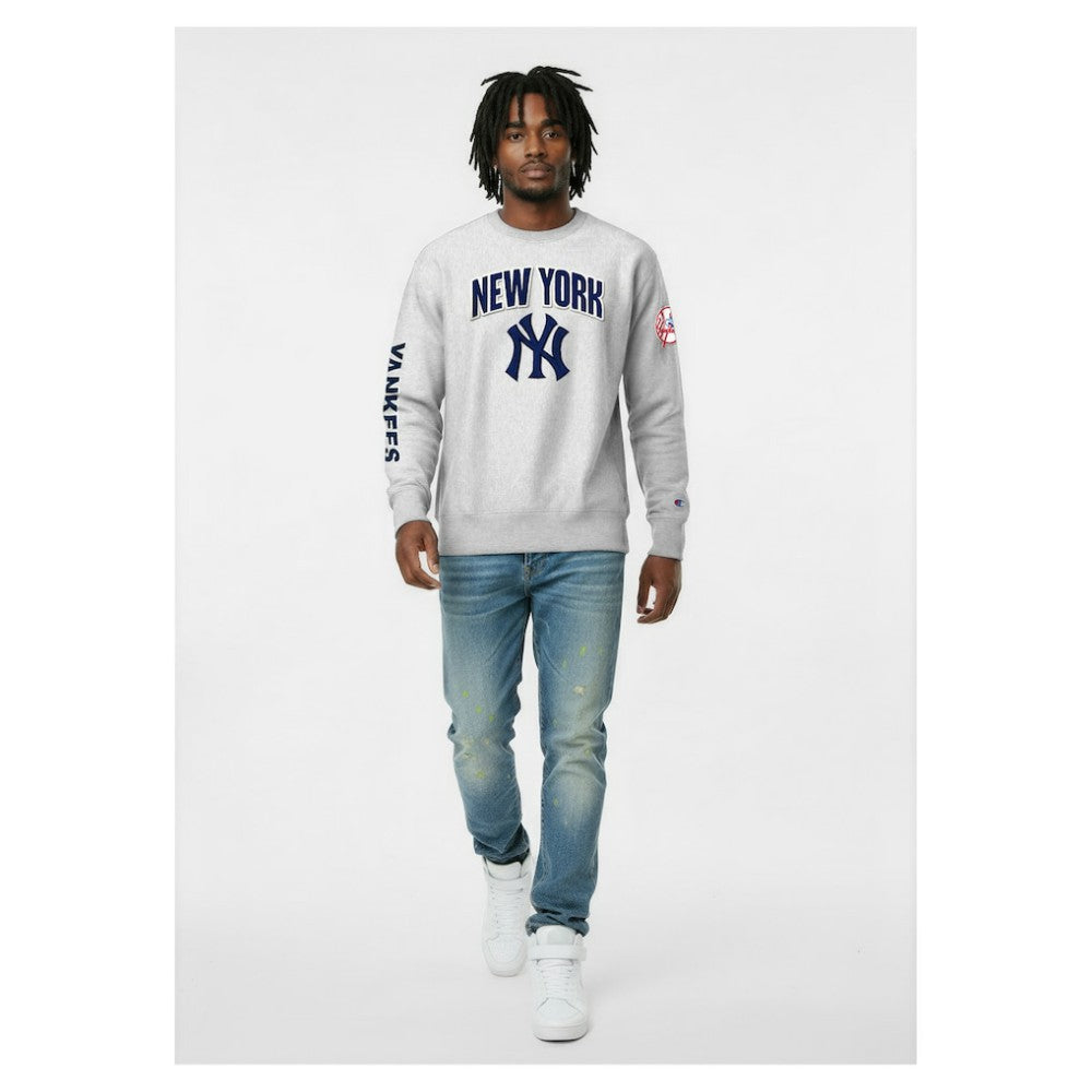 New York Yankees Champion Reverse Weave Chenille Sweatshirt - MLB