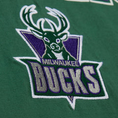 Milwaukee Bucks Hardwood Classics Throw It Back Premium T-Shirt Green - NBA