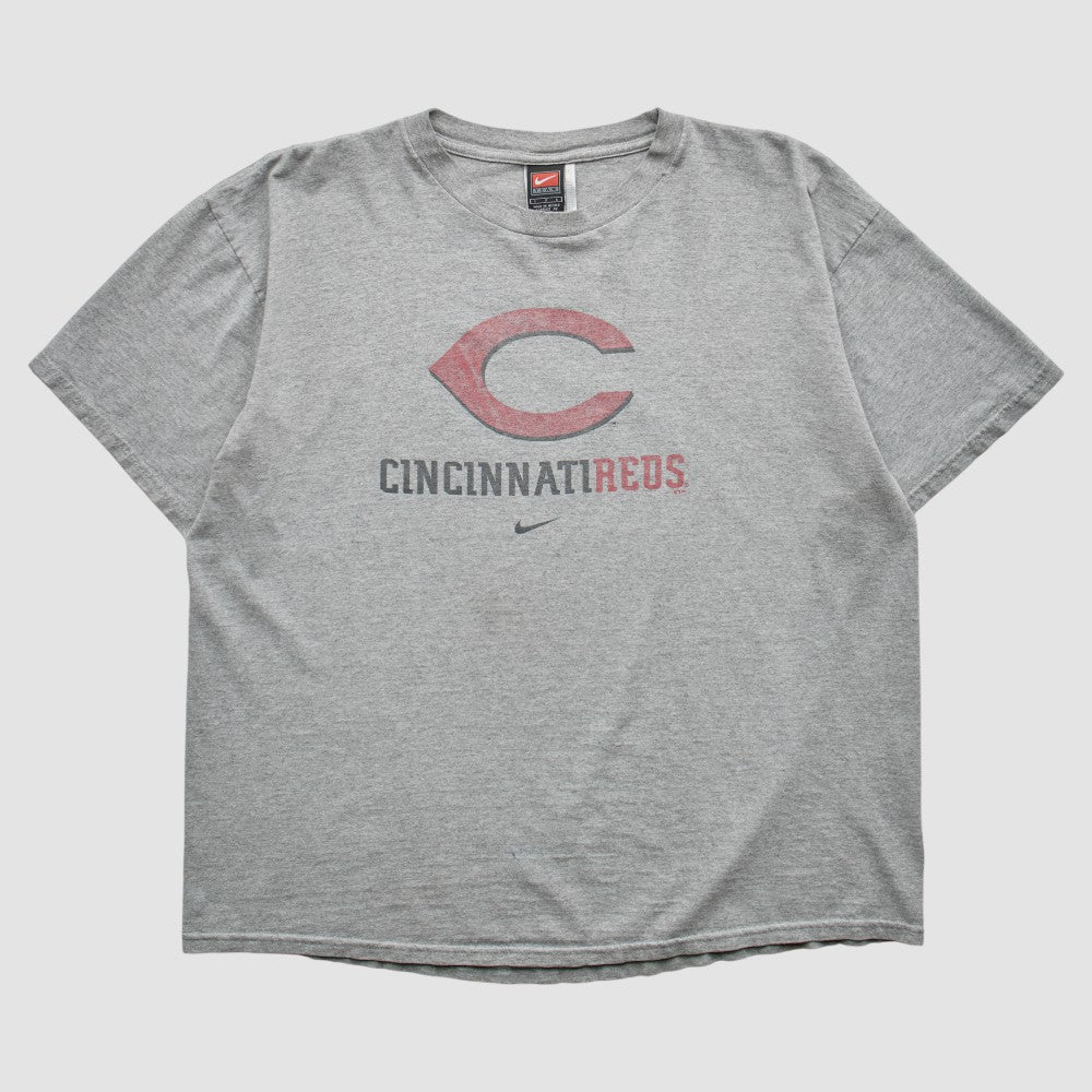 Cincinnati Reds Nike 2000s T-shirt - MLB