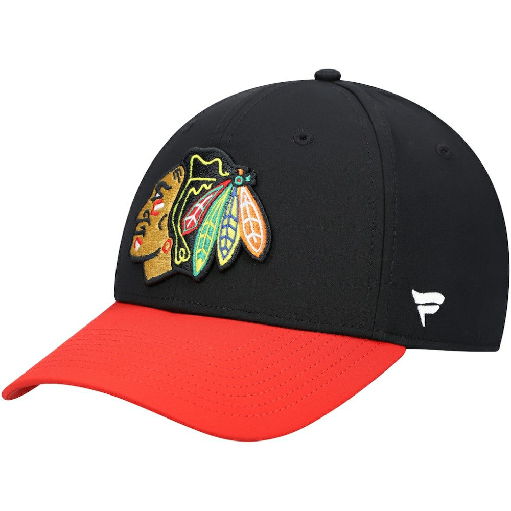 Chicago Blackhawks Fanatics Core Primary Logo Flex Hat - Black - NHL