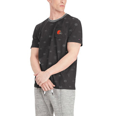 Cleveland Browns Tommy Hilfiger Essential Pocket T-Shirt Black | NFL