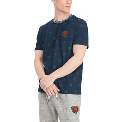 Chicago Bears Tommy Hilfiger Essential Pocket T-Shirt Navy | NFL