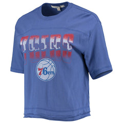 Philadelphia 76ers Junk Food Women's Gradient Crop Top Royal - NBA
