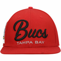 Tampa Bay Buccaneers Pro Standard LV Super Bowl Champions Script Wordmark Snapback Hat Red | NFL