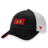 Chicago Blackhawks Fanatics Authentic Pro Rink Trucker Snapback Hat - Black/White - NHL