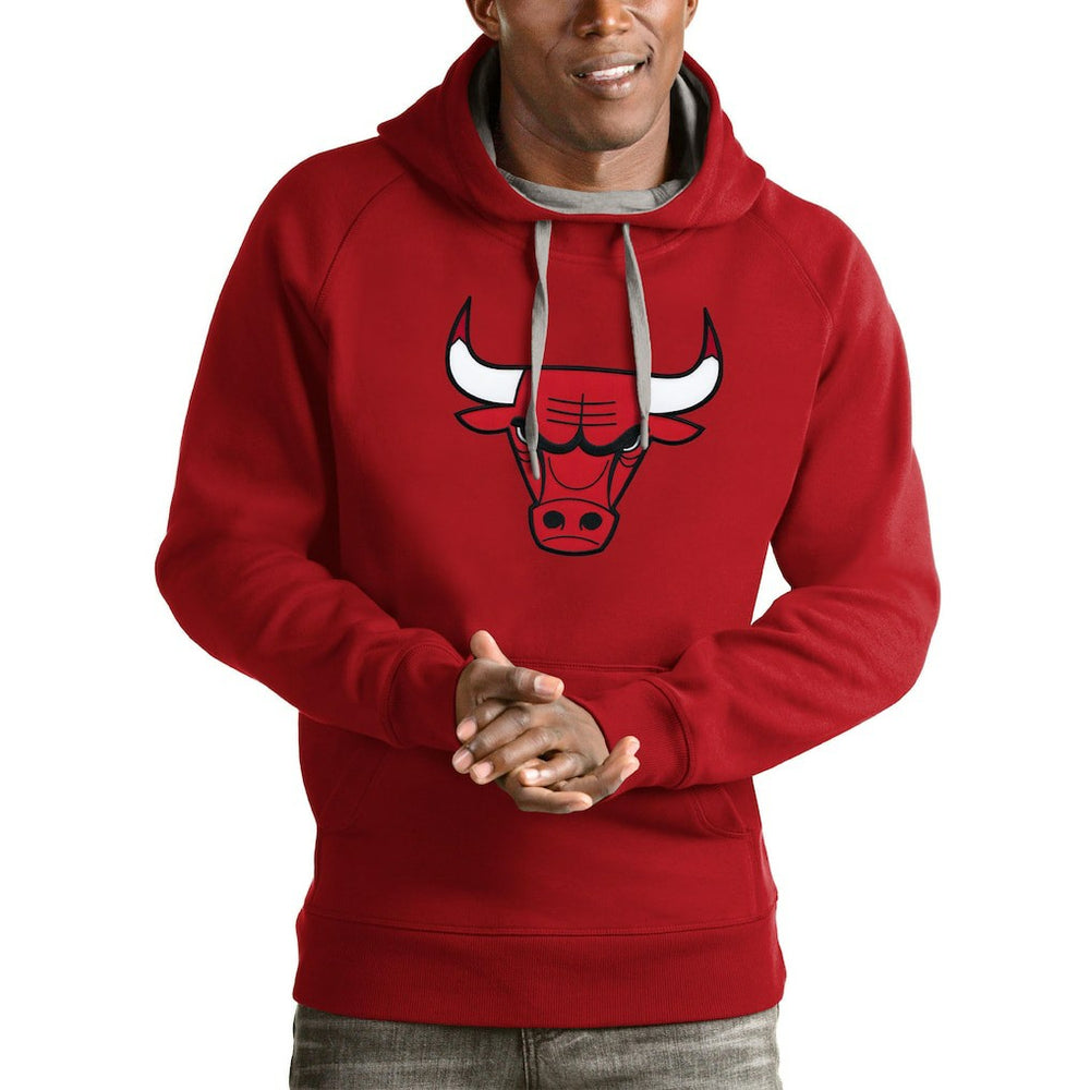 Chicago Bulls Antigua Logo Victory Pullover Hoodie Red - NBA
