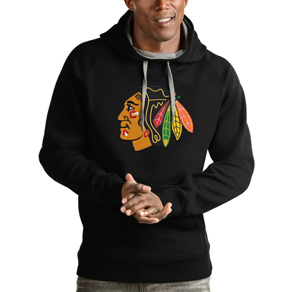 Chicago Blackhawks Antigua Logo Victory Pullover Hoodie - Black - NHL