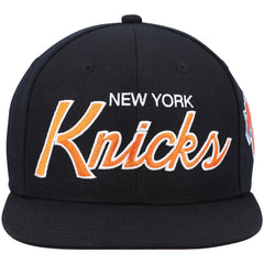 New York Knicks Hardwood Classics Script 2.0 Snapback Hat Black - NBA