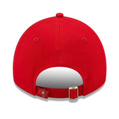 Tampa Bay Buccaneers New Era Women's Formed 9TWENTY Adjustable Hat Red | NFL
