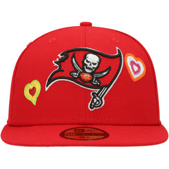 Tampa Bay Buccaneers New Era Chain Stitch Heart 59FIFTY Fitted Hat Scarlet | NFL