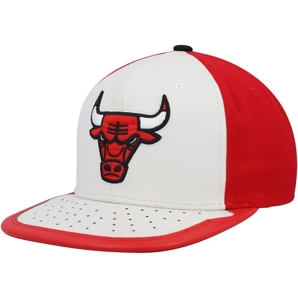 Chicago Bulls Day One Snapback Hat White/Red - NBA