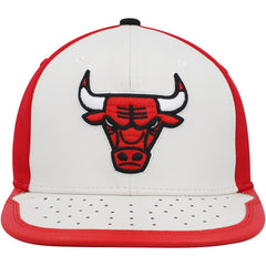 Chicago Bulls Day One Snapback Hat White/Red - NBA