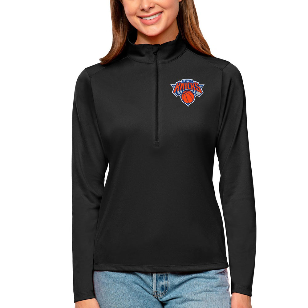 New York Knicks Antigua Women's Tribute Half-Zip Top Black - NBA