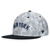New York Yankees Fanatics Smoke Dye Fitted Hat - MLB