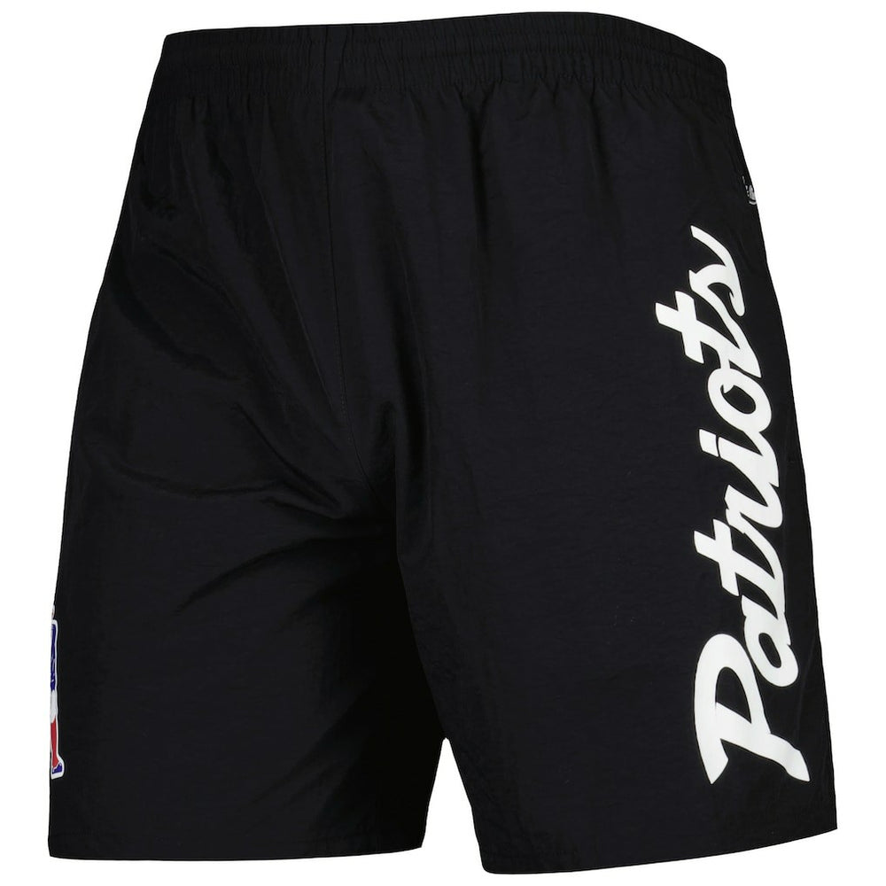 New England Patriots Team Essentials Nylon Shorts Black | Mitchell & Ness