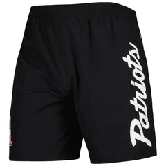 New England Patriots Team Essentials Nylon Shorts Black | Mitchell & Ness