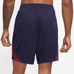 Paris Saint-Germain 2023/24 Strike Performance Shorts Navy | Nike Online