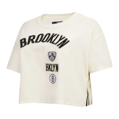 Brooklyn Nets Pro Standard Women's Retro Classic Cropped Boxy T-Shirt Cream - NBA