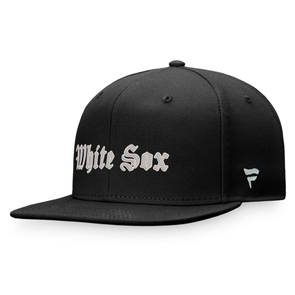 Chicago White Sox Fanatics Gothic Script Fitted Hat - MLB