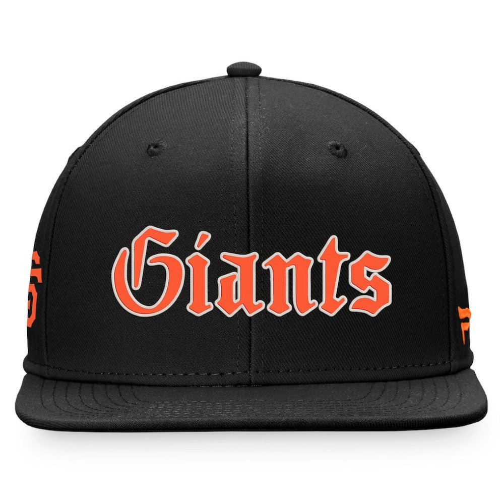 San Francisco Giants Fanatics Gothic Script Fitted Hat - MLB