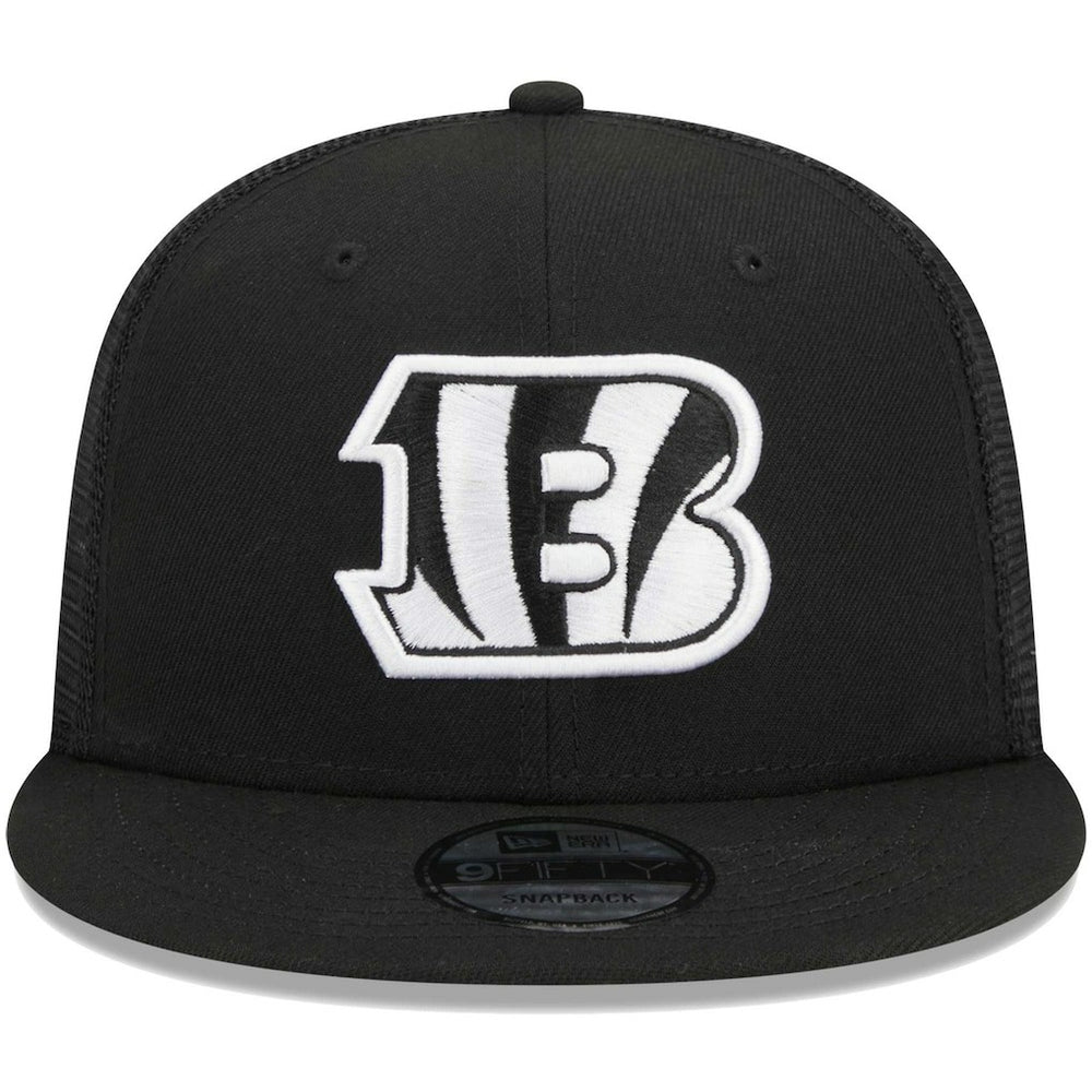 Cincinnati Bengals New Era Main Trucker 9FIFTY Snapback Hat Black | NFL