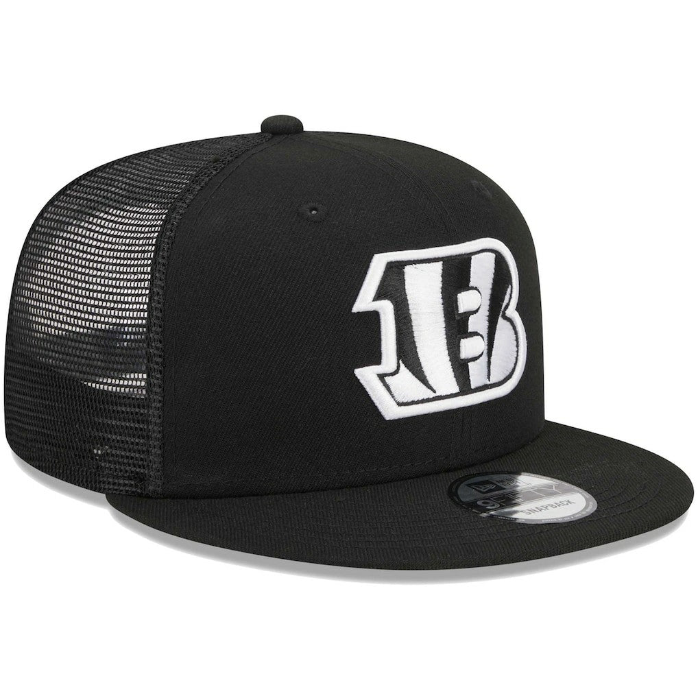 Cincinnati Bengals New Era Main Trucker 9FIFTY Snapback Hat Black | NFL
