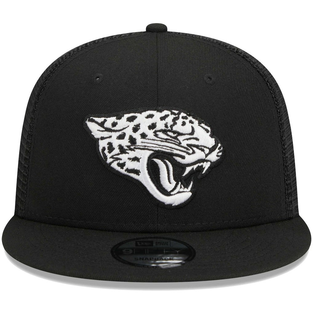 Jacksonville Jaguars New Era Main Trucker 9FIFTY Snapback Hat Black | NFL