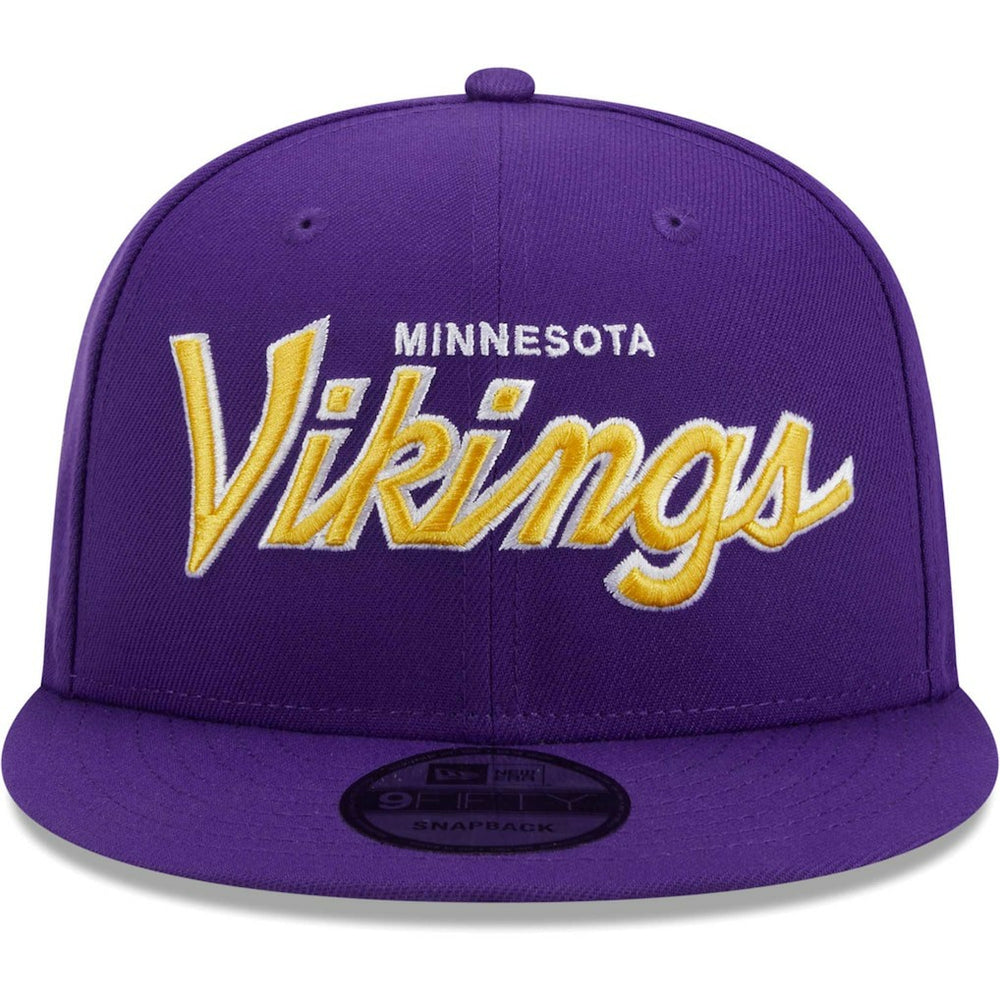 Minnesota Vikings New Era Main Script 9FIFTY Snapback Hat Purple | NFL