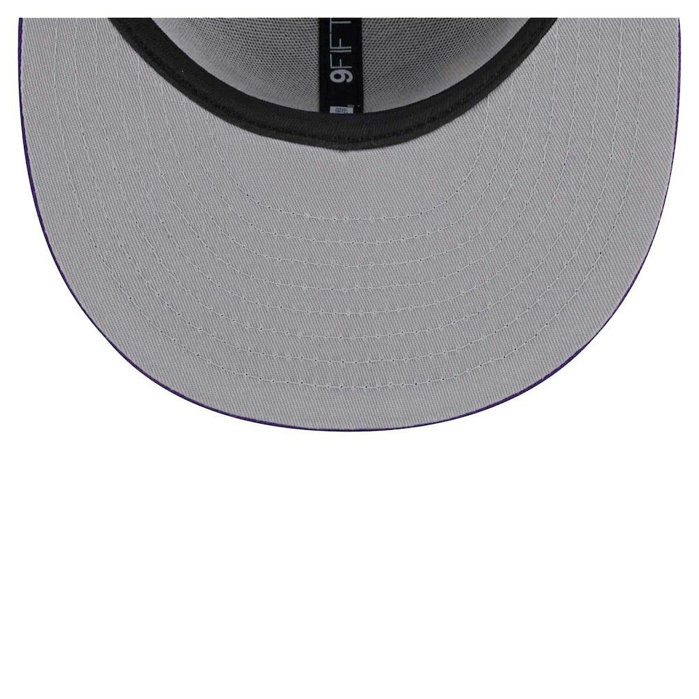 Minnesota Vikings New Era Main Script 9FIFTY Snapback Hat Purple | NFL
