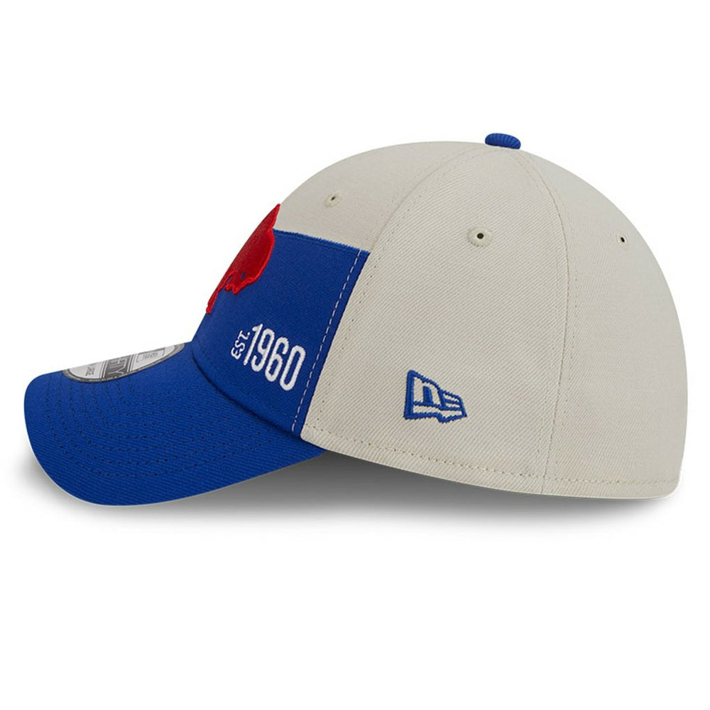 Buffalo Bills New Era 2023 Sideline Historic 39THIRTY Flex Hat Cream/Royal | NFL