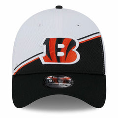 Cincinnati Bengals New Era 2023 Sideline 39THIRTY Flex Hat White/Black | NFL