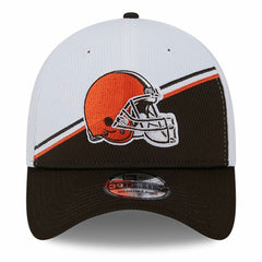 Cleveland Browns New Era 2023 Sideline 39THIRTY Flex Hat White/Brown | NFL