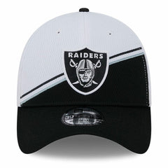 Las Vegas Raiders New Era 2023 Sideline 39THIRTY Flex Hat White/Black | NFL