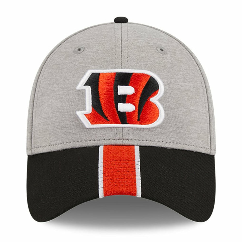 Cincinnati Bengals New Era Striped 39THIRTY Flex Hat Heather Gray/Black | NFL