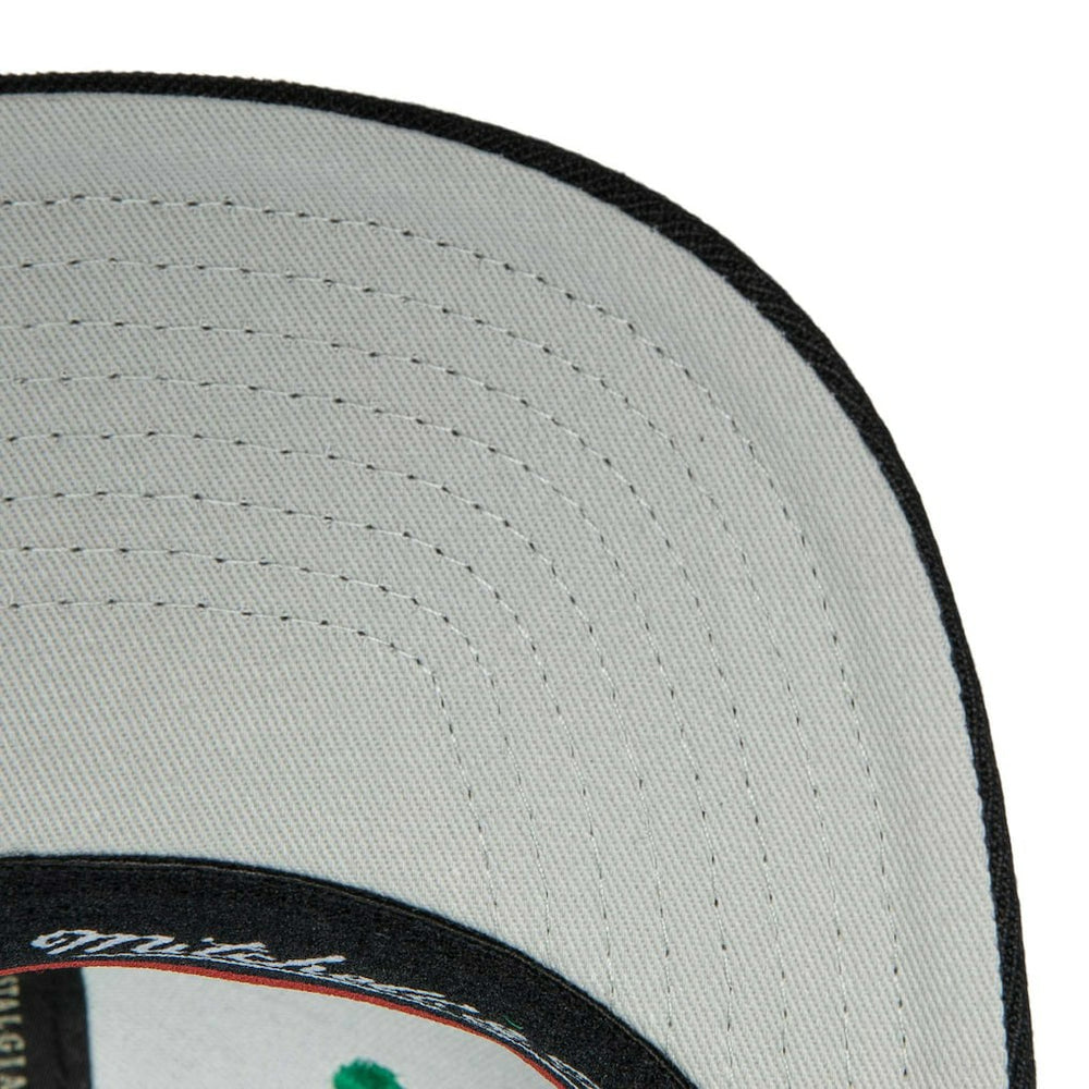 Boston Celtics MVP Team Two-Tone 2.0 Stretch-Snapback Hat Kelly Green/Black - NBA