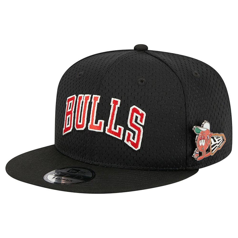 Chicago Bulls Post-Up Pin Mesh 9FIFTY Snapback Hat Black - NBA